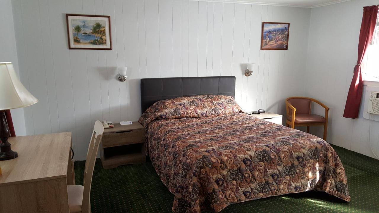 Newport Motel Екстер'єр фото